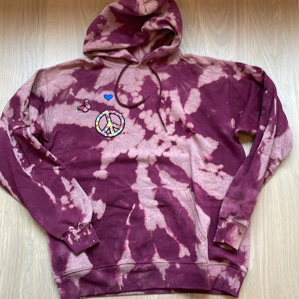 Custom tie-dye patch hoodie sweatshirt xoxotova size medium unisex  NWOT